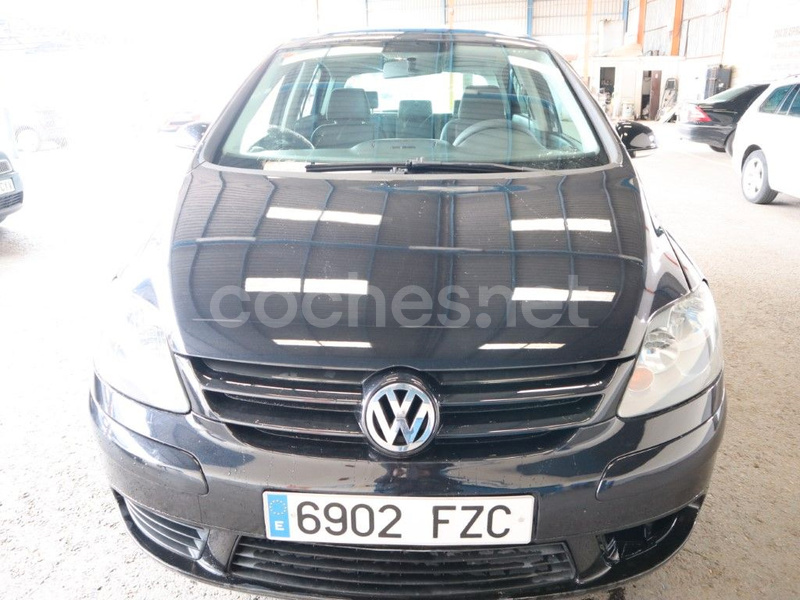 VOLKSWAGEN Golf 2.0 TDI Highline