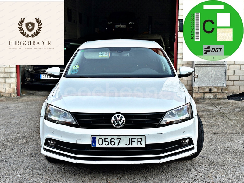 VOLKSWAGEN Jetta Sport 2.0 TDI BMT