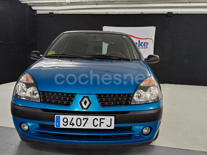 RENAULT Clio Confort Expression 1.2 16v