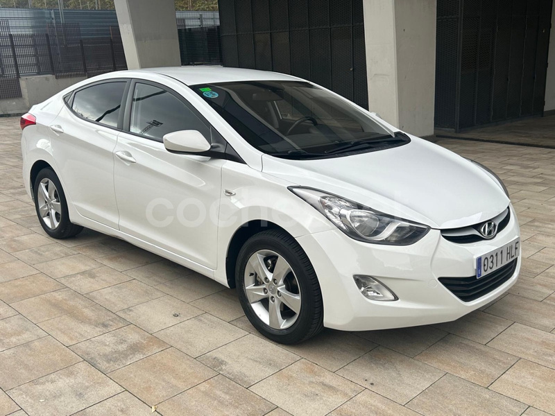 HYUNDAI Elantra 1.6 MPI GL Comfort