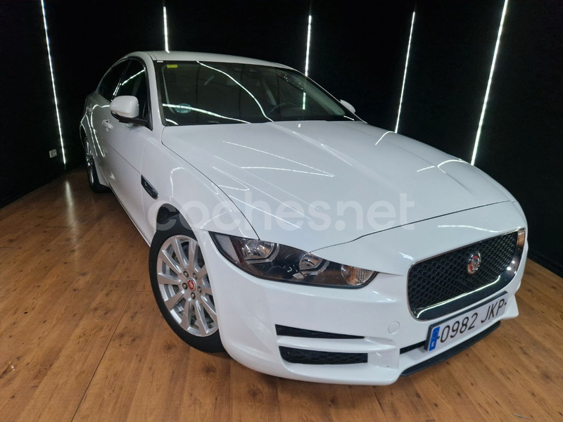 JAGUAR XE 2.0 AJ200D Diesel RWD XEPure