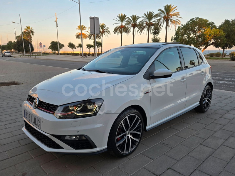 VOLKSWAGEN Polo GTI 1.8 TSI DSG