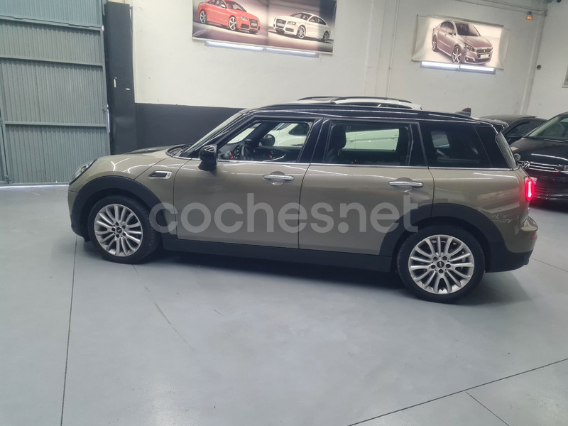 MINI CLUBMAN COOPER D