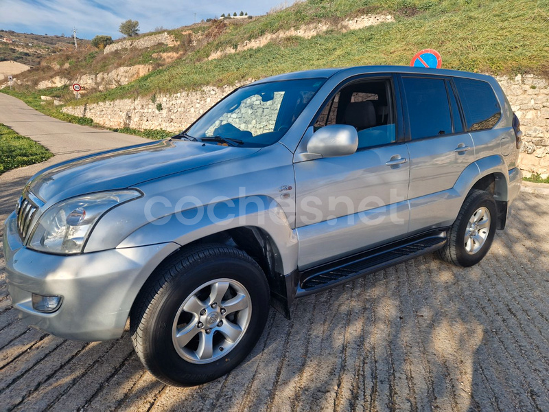 TOYOTA Land Cruiser 3.0 D4D VX