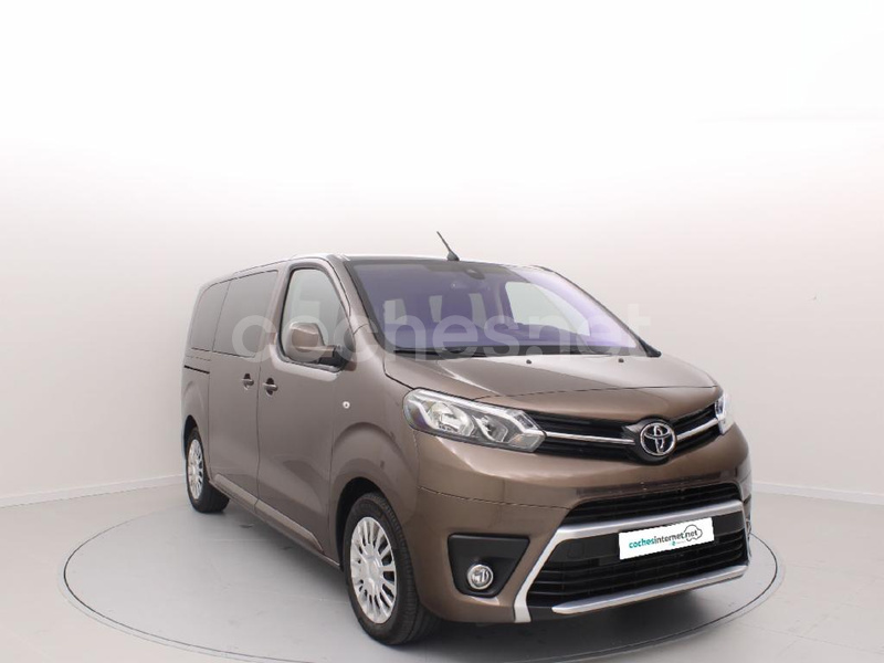 TOYOTA Proace Verso Shuttle L1 2.0D 6MT VX Plus