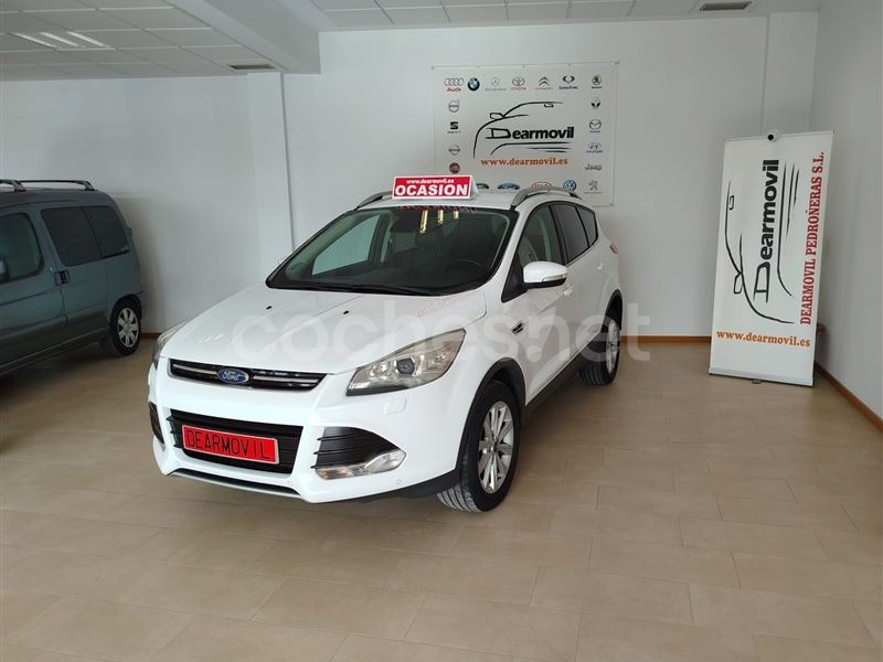 FORD Kuga 2.0 TDCi 4x2 ASS Titanium