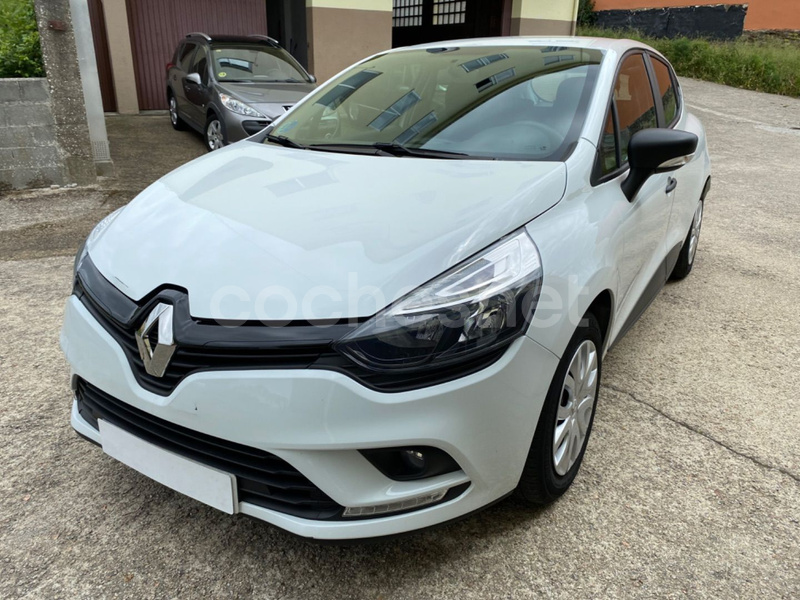 RENAULT Clio Business TCe GLP 18