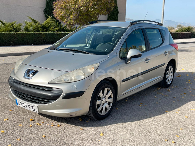 PEUGEOT 207 SW Confort 1.6 HDI 90