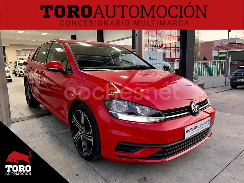 VOLKSWAGEN Golf Advance 1.0 TSI