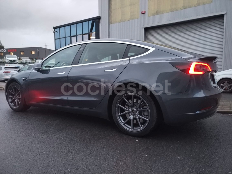 TESLA Model 3 Gran Autonomia AWD