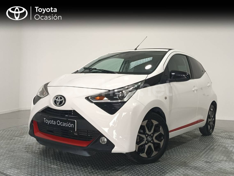 TOYOTA Aygo 1.0 70 xplay