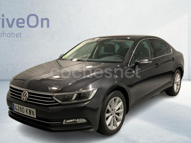 VOLKSWAGEN Passat Advance 2.0 TDI DSG