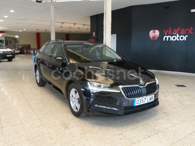 SKODA Superb Combi 2.0 TDI DSG Ambition