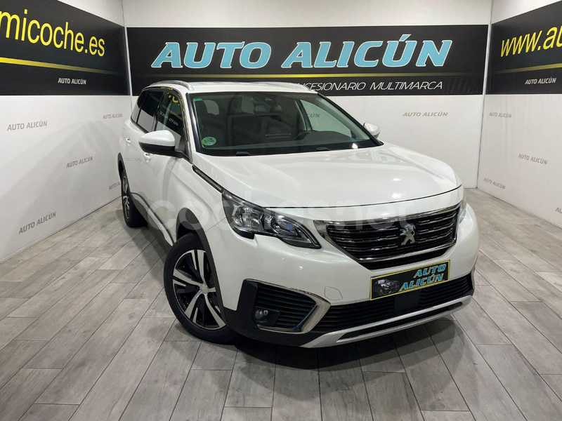 PEUGEOT 5008 Allure BlueHDi SS EAT8