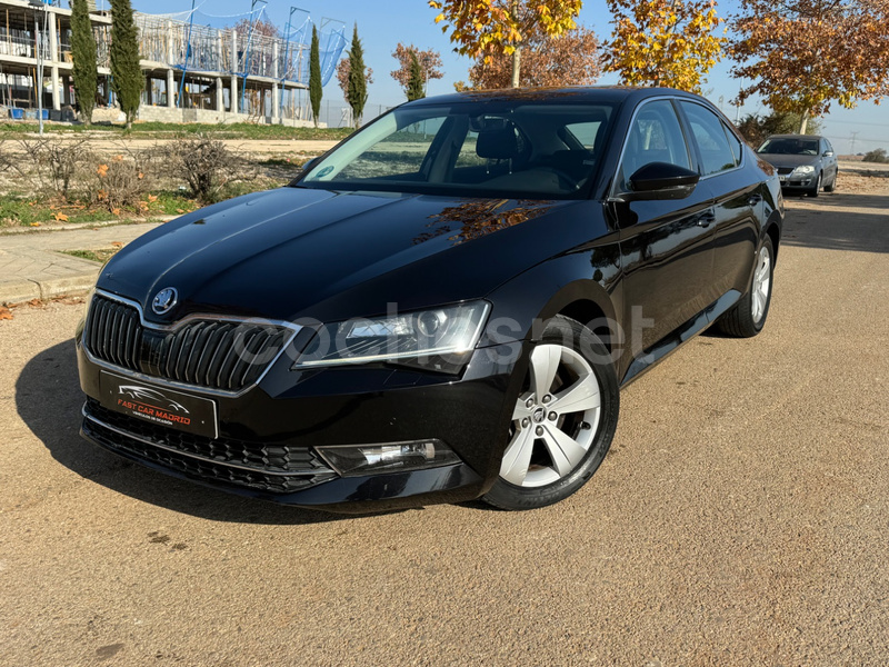 SKODA Superb 2.0 TDI DSG Sport Line