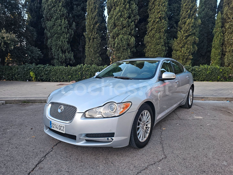 JAGUAR XF 2.7D V6 Luxury