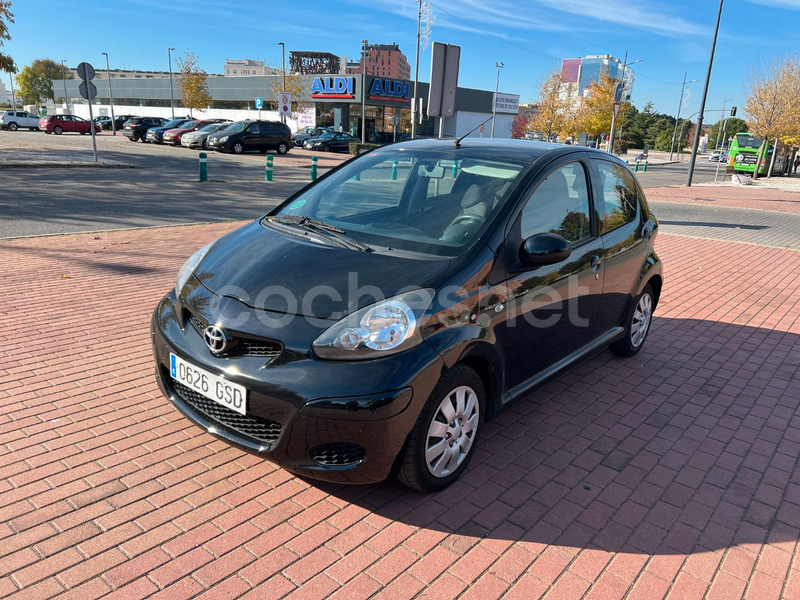 TOYOTA Aygo 1.0 VVTi Live