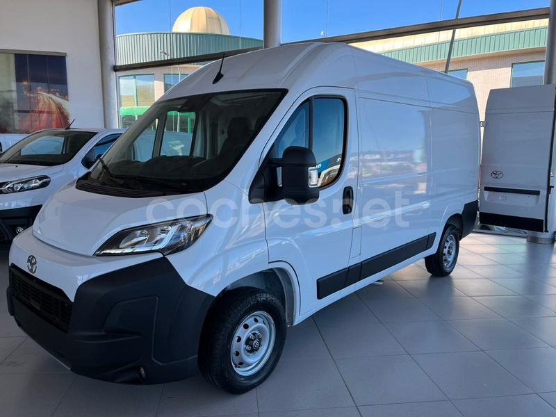 TOYOTA Proace Max Van L2H2 2.2D 6MT GX