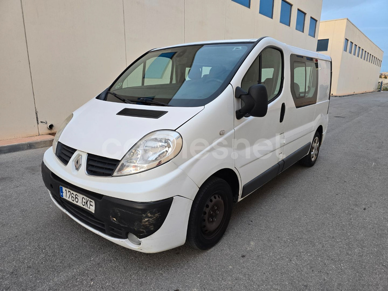 RENAULT Trafic Clima Combi 6 2.0dCi 115