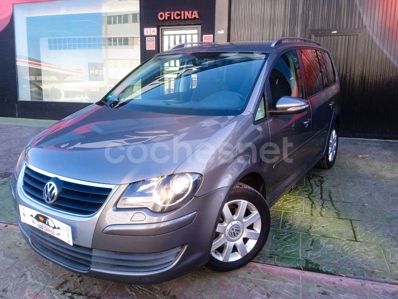 VOLKSWAGEN Touran 1.9 TDI DPF Bluemotion Advance