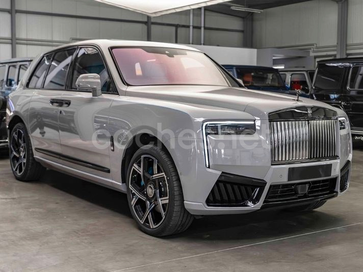 ROLLS-ROYCE CULLINAN BLACK BADGE FACELIFT