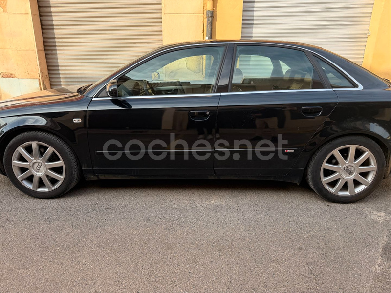 AUDI A4 2.0 TDI multitronic