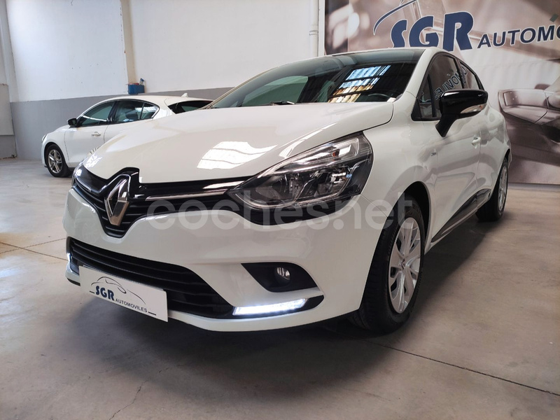 RENAULT Clio Limited dCi 18