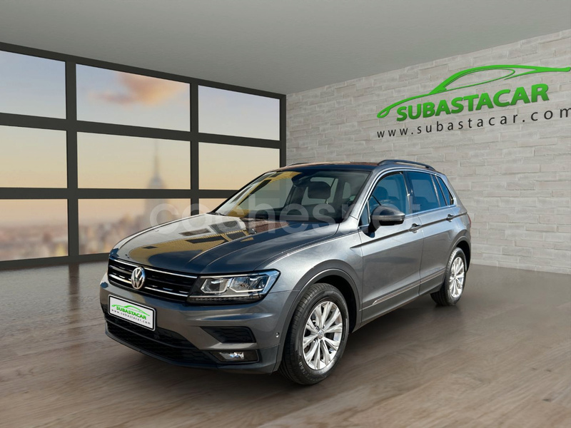 VOLKSWAGEN Tiguan Advance 2.0 TDI DSG