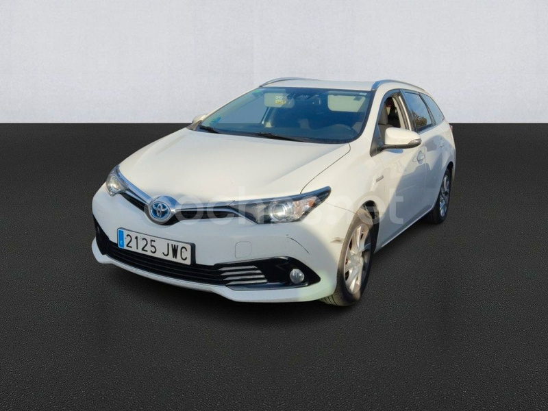 TOYOTA Auris 1.8 140H Active Touring Sports