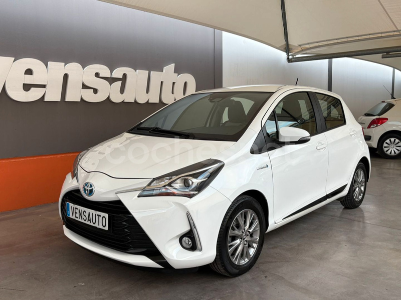 TOYOTA Yaris 1.5 Hybrid Active