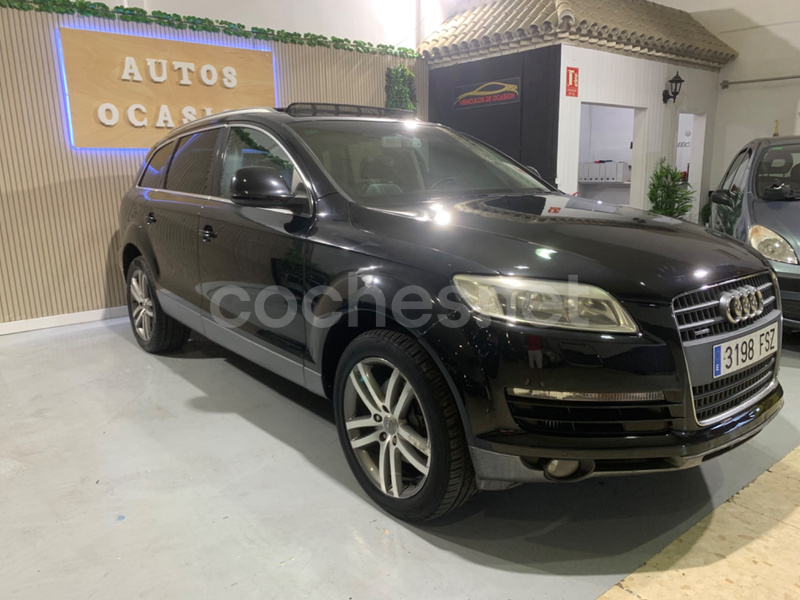 AUDI Q7 3.0 TDI quattro tiptronic