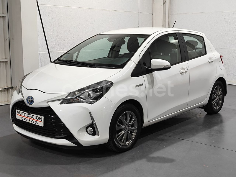 TOYOTA Yaris 1.5 Hybrid Advance