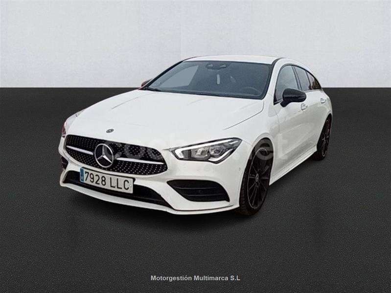 MERCEDES-BENZ CLA CLA 200 Shooting Brake