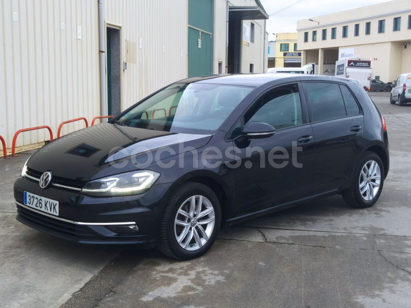 VOLKSWAGEN Golf Advance 1.6 TDI