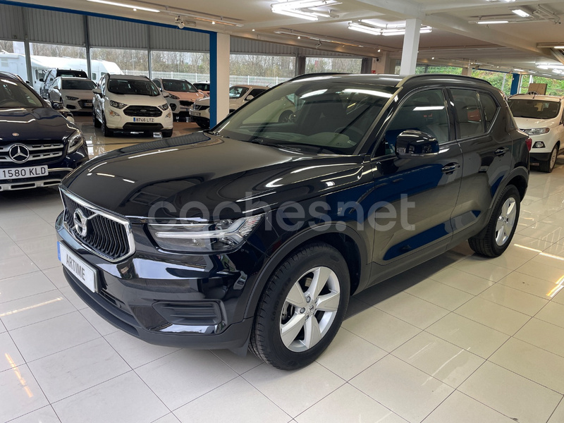 VOLVO XC40 2.0 D3 Auto