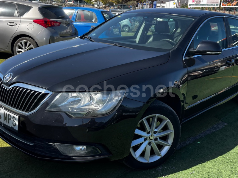 SKODA Superb Combi 2.0 TDI Ambition