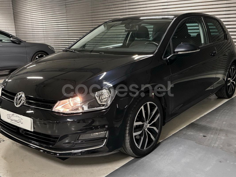 VOLKSWAGEN Golf Sport 2.0 TDI BMT DSG