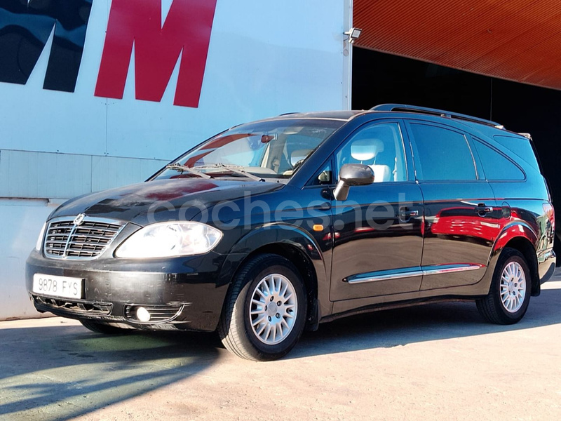SSANGYONG Rodius 270Xdi Premium