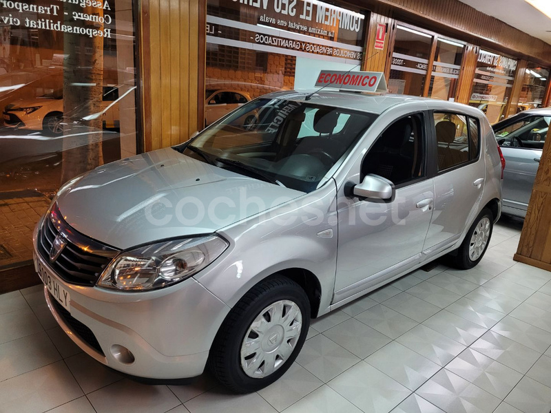 DACIA Sandero Laureate 1.2