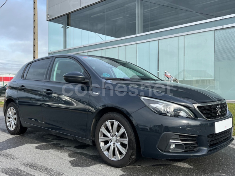 PEUGEOT 308 Style 1.2 PureTech