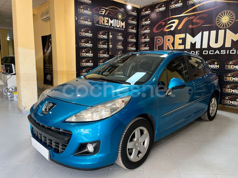 PEUGEOT 207 ACTIVE 1.4i 75