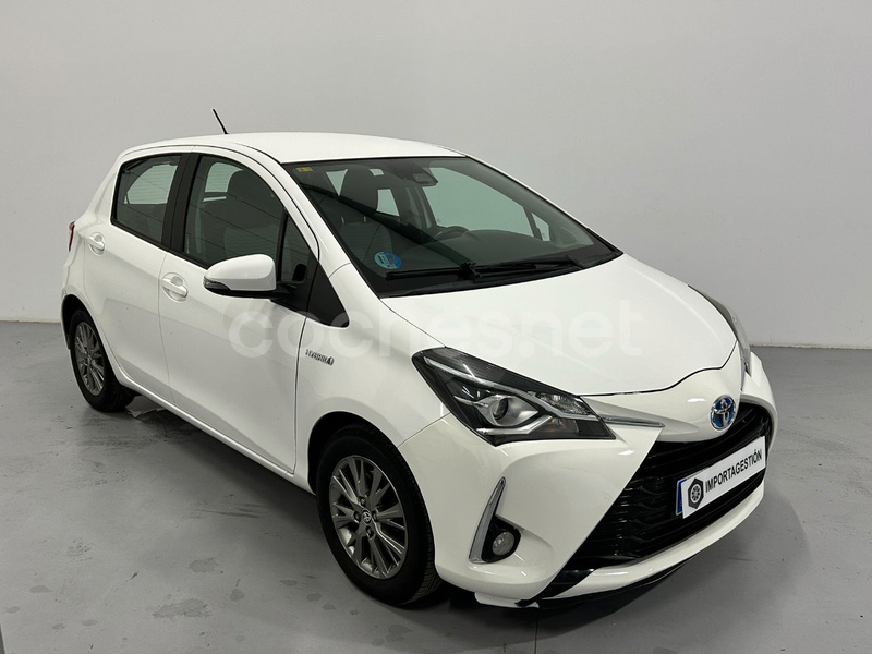 TOYOTA Yaris 1.5 Hybrid Active