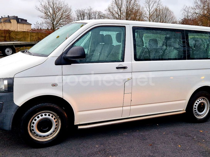 VOLKSWAGEN Caravelle Corto 2.0 TDI 114 Comfortline Edit BMT