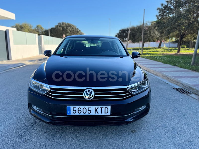 VOLKSWAGEN Passat Sport 2.0 TDI