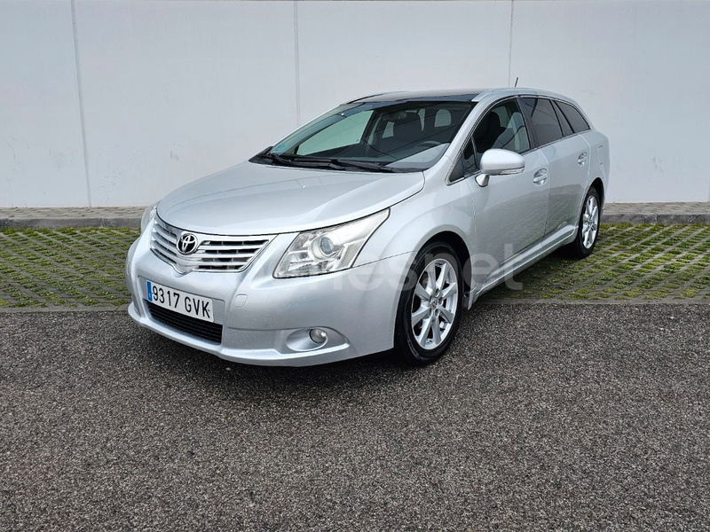 TOYOTA Avensis 1.8 VVTi Advance Cross Sport