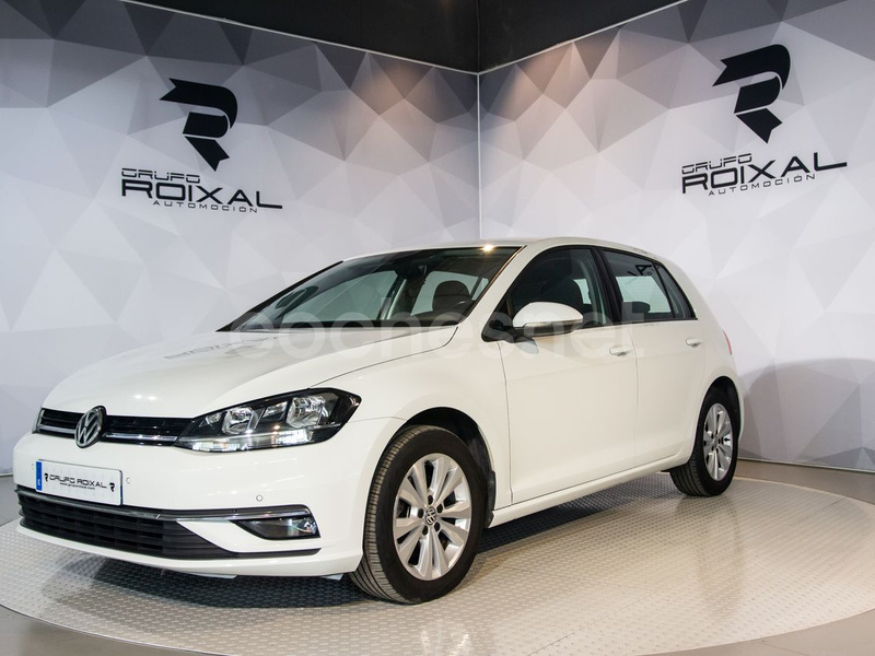 VOLKSWAGEN Golf Advance 2.0 TDI DSG