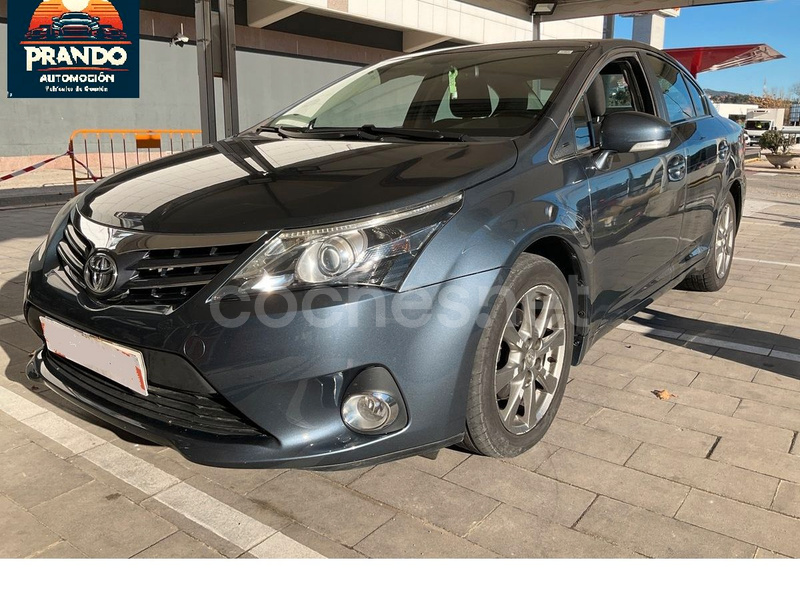 TOYOTA Avensis 120D Comfort