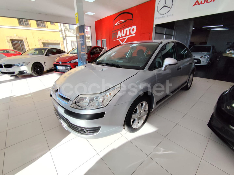 CITROEN C4 1.6 HDi 110 VTR Plus