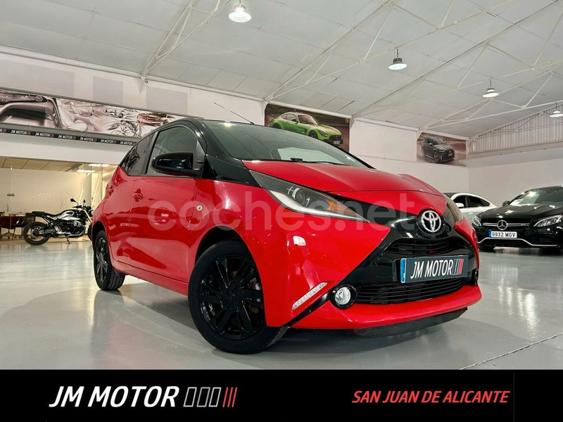 TOYOTA Aygo 1.0 70 xplay