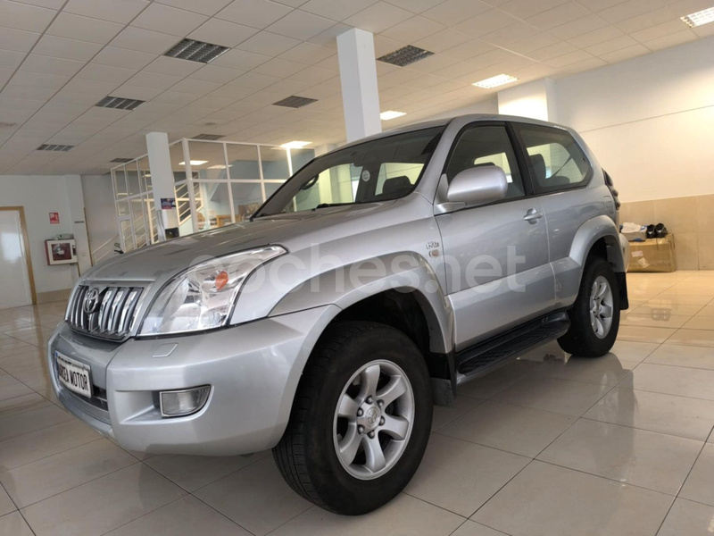 TOYOTA Land Cruiser 3.0 D4D VX